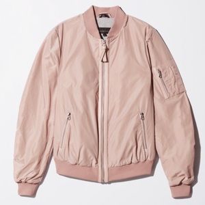 Never worn new CARA jacket Mack age Collab